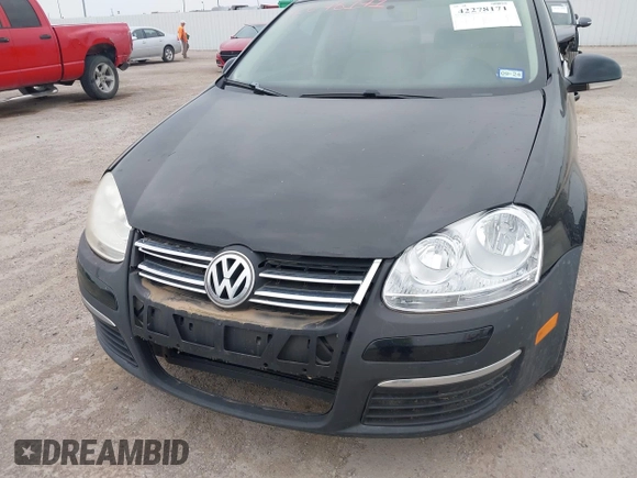 2010 Volkswagen Jetta SE with VIN 3VWRX7AJ2AM046458, listed as a IAAI auction lot 42278171 with 153,781 mi miles and . Bid and sale history available at DreamBid. Image 6.