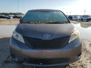 2013 Toyota Sienna L with VIN 5TDZK3DC2DS327428, listed as a Copart auction lot 86815684 with 0 mi miles and Salvage Title. Bid and sale history available at carsss.com. Image 5.
