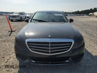 2016 Mercedes-Benz C 300 with VIN 55SWF4JB7GU156174, listed as a Copart auction lot 61956355 with 161,314 mi miles and Clean title. Bid and sale history available at DreamBid. Image 5.