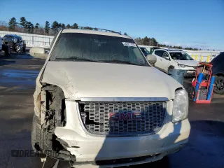2012 GMC Yukon SLT with VIN 1GKS2CE08CR289095, listed as a Copart auction lot 45971935 with 203,703 mi miles and Salvage Title. Bid and sale history available at carsss.com. Image 5.