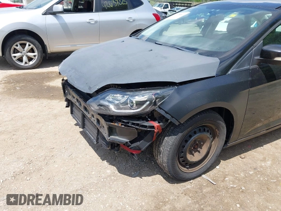 2013 Ford Focus SE with VIN 1FADP3F22DL182172, listed as a IAAI auction lot 42638897 with 114,888 mi miles and . Bid and sale history available at DreamBid. Image 15.