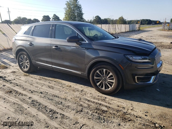 2019 Lincoln Nautilus Select with VIN 2LMPJ8K97KBL17362, listed as a Copart auction lot 68612843 with 71,190 mi miles. Bid and sale history available at carsss.com. Image 4.