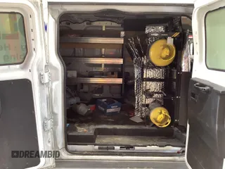 2020 Ford Transit Cargo z VIN 1FTBR1Y8XLKB06141, wystawiony jako IAAI lot #42642640 z przebiegiem 123 417 mil mil oraz . Historia ofert i sprzedaży dostępna na DreamBid. Obrazek 12.