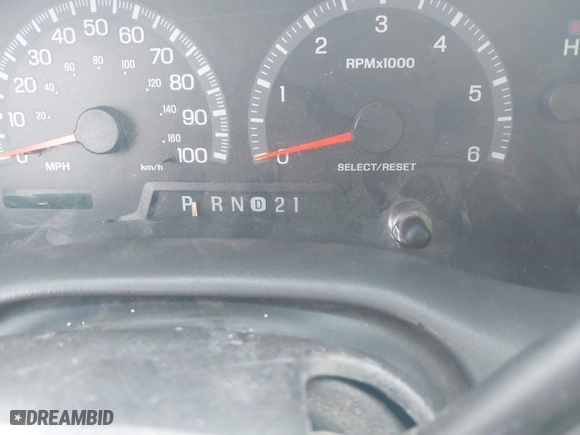 2002 Ford F-150 XL with VIN 2FTRX07242CA45481, listed as a IAAI auction lot 42097689 with 1 mi miles. Bid and sale history available at carsss.com. Image 7.