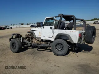 1995 Jeep Wrangler S with VIN 1J4FY19P0SP239299, listed as a Copart auction lot 62338803 with 113,870 mi miles and Non Repairable. Bid and sale history available at carsss.com. Image 2.