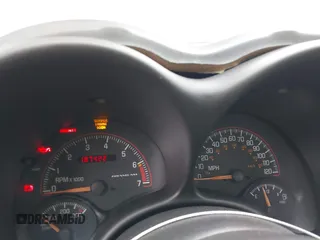 2004 Pontiac Grand Am SE with VIN 1G2NE52F14M652117, listed as a IAAI auction lot 41747762 with 187,422 mi miles. Bid and sale history available at carsss.com. Image 7.