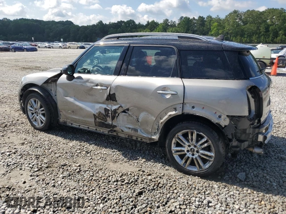 2018 MINI Countryman Cooper with VIN WMZYV5C36J3E04303, listed as a Copart auction lot 59775855 with 73,518 mi miles and Salvage title. Bid and sale history available at DreamBid. Image 2.