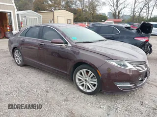 2013 Lincoln MKZ Hybrid with VIN 3LN6L2LU7DR816619, listed as a IAAI auction lot 38041782 with 275,318 mi miles. Bid and sale history available at carsss.com. Image 1.