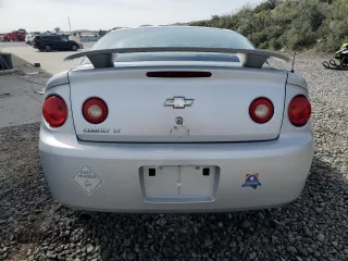 2007 Chevrolet Cobalt LT z VIN 1G1AL15F177136792, wystawiony jako Copart lot #54269825 z przebiegiem 206 745 mil mil oraz Szkoda całkowita • Salvage title. Historia ofert i sprzedaży dostępna na DreamBid. Obrazek 6.