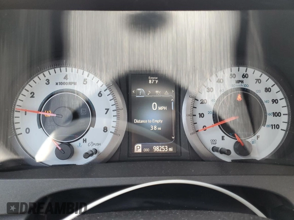 2020 Toyota Sienna SE with VIN 5TDXZ3DC0LS064082, listed as a Copart auction lot 54386855 with 98,253 mi miles and Clean Title. Bid and sale history available at DreamBid. Image 9.
