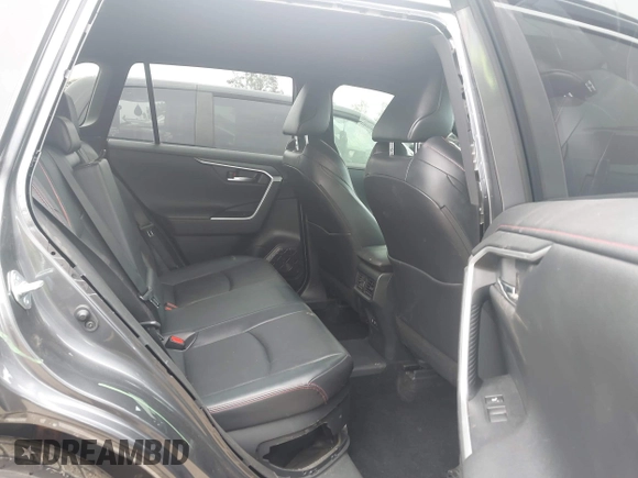 2021 Toyota RAV4 XSE with VIN JTMFB3FV7MD009432, listed as a IAAI auction lot 42439466 with 91,544 mi miles and . Bid and sale history available at DreamBid. Image 8.