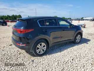 2017 Kia Sportage LX z VIN KNDPMCAC0H7229035, wystawiony jako Copart lot #58212175 z przebiegiem 66 041 mil mil oraz Szkoda całkowita • Salvage title. Historia ofert i sprzedaży dostępna na DreamBid. Obrazek 3.