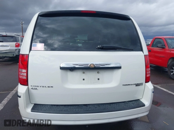 2009 Chrysler Town & Country Limited with VIN 2A8HR64X19R631211, listed as a IAAI auction lot 41744955 with 73,601 mi miles. Bid and sale history available at carsss.com. Image 17.