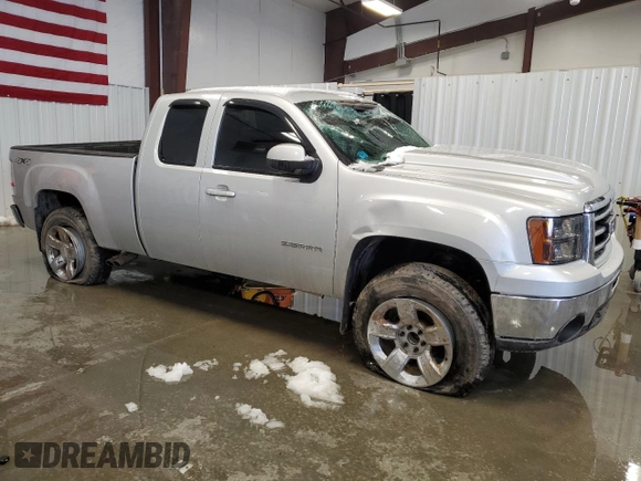 2012 GMC Sierra 1500 SLT с VIN 1GTR2WE79CZ300498, выставлен на аукционе Copart как лот 50775245 с пробегом 138 353 миль миль и Списание • Salvage title. История ставок и продаж доступна на DreamBid. Изображение 4.