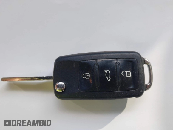 2013 Volkswagen Jetta TDI w/Premium с VIN 3VWLL7AJ0DM284816, выставлен на аукционе IAAI как лот 41869001 с пробегом 154 698 миль миль и . История ставок и продаж доступна на DreamBid. Изображение 11.