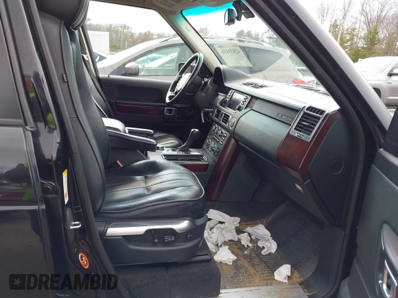 2008 Land Rover Range Rover HSE with VIN SALMF15458A273922, listed as a IAAI auction lot 42039116 with 192,818 mi miles and . Bid and sale history available at DreamBid. Image 5.