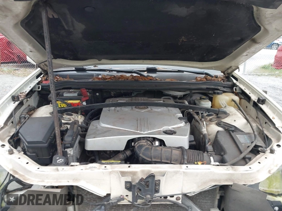 2008 Cadillac SRX RWD z VIN 1GYEE637580123768, wystawiony jako IAAI lot #41802877 z przebiegiem 149 249 mil mil oraz . Historia ofert i sprzedaży dostępna na DreamBid. Obrazek 10.