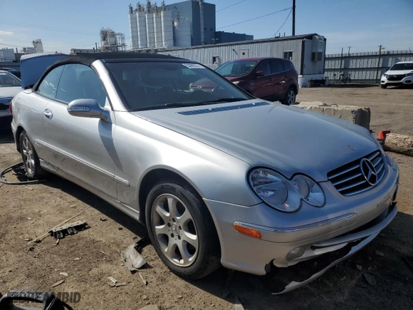 2004 Mercedes-Benz CLK-Class Cabriolet 3.2L with VIN WDBTK65G94T018208, listed as a Copart auction lot 76074114 with 62,358 mi miles and Non Repairable. Bid and sale history available at carsss.com. Image 4.