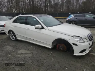 2011 Mercedes-Benz E 550 Luxury with VIN WDDHF9AB8BA472925, listed as a Copart auction lot 43640085 with 143,121 mi miles and Clean title. Bid and sale history available at DreamBid. Image 4.