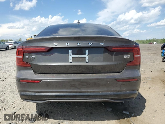 2024 Volvo S60 Core Dark Theme with VIN 7JRL12FK6RG321612, listed as a Copart auction lot 55588135 with 18,912 mi miles and Salvage title. Bid and sale history available at DreamBid. Image 6.