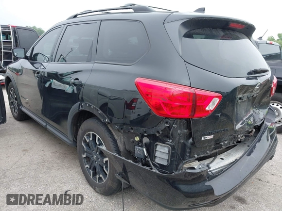 2019 Nissan Pathfinder Platinum with VIN 5N1DR2MM9KC627146, listed as a IAAI auction lot 42443000 with 100,762 mi miles and . Bid and sale history available at DreamBid. Image 3.