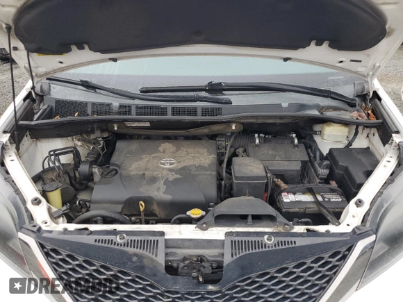 2015 Toyota Sienna SE with VIN 5TDXK3DCXFS670630, listed as a Copart auction lot 51305415 with 142,892 mi miles and Salvage Title. Bid and sale history available at carsss.com. Image 12.
