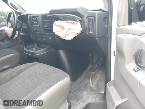 2021 Chevrolet Express Cargo with VIN 1GCWGAFP2M1204749, listed as a IAAI auction lot 42672844 with 57,795 mi miles and . Bid and sale history available at DreamBid. Image 5.