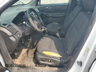 2017 Ford Police Interceptor Utility с VIN 1FM5K8AR5HGD59290, выставлен на аукционе Copart как лот 67779324 с пробегом 116 769 миль миль и На запчасти • Non repairable. История ставок и продаж доступна на DreamBid. Изображение 7.