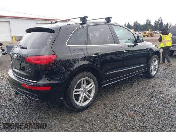 2016 Audi Q5 Premium Plus with VIN WA1D7AFP4GA121281, listed as a IAAI auction lot 41349323 with 44,691 mi miles. Bid and sale history available at carsss.com. Image 4.