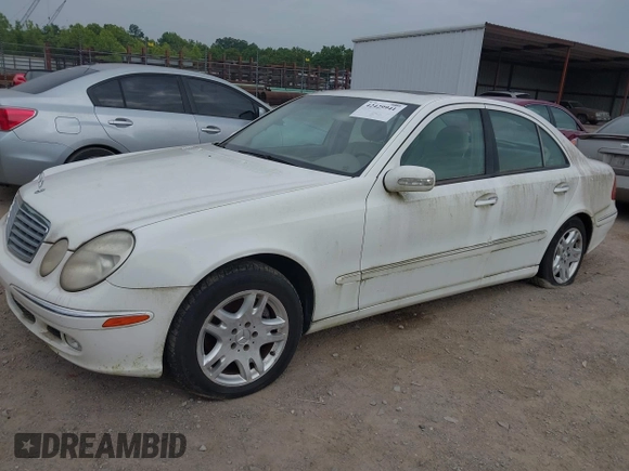 2003 Mercedes-Benz E 320 z VIN WDBUF65J53A134777, wystawiony jako IAAI lot #42429941 z przebiegiem Nie podano mil oraz . Historia ofert i sprzedaży dostępna na DreamBid. Obrazek 2.