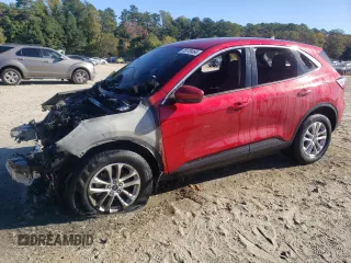 2020 Ford Escape SE with VIN 1FMCU9G64LUA95347, listed as a Copart auction lot 76178464 with 0 mi miles and Non Repairable. Bid and sale history available at carsss.com. Image 1.