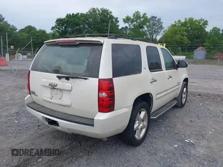 2008 Chevrolet Tahoe 3LT with VIN 1GNFC13J78R262091, listed as a IAAI auction lot 42184034 with 191,860 mi miles and . Bid and sale history available at DreamBid. Image 4.
