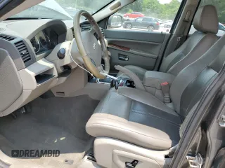 2005 Jeep Grand Cherokee Limited z VIN 1J8HR58245C680060, wystawiony jako Copart lot #59271075 z przebiegiem 263 384 mil mil oraz Czysty tytuł • Clean title. Historia ofert i sprzedaży dostępna na DreamBid. Obrazek 7.