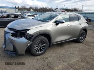 2023 Lexus NX 350 Premium z VIN 2T2GGCEZ0PC017668, wystawiony jako Copart lot #50629185 z przebiegiem 11 907 mil mil oraz Szkody całkowita. Historia ofert i sprzedaży dostępna na DreamBid. Obrazek 1.