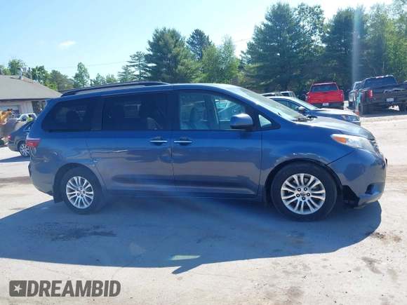 2015 Toyota Sienna XLE with VIN 5TDYK3DC8FS533898, listed as a IAAI auction lot 42630483 with 531,640 mi miles and . Bid and sale history available at DreamBid. Image 13.