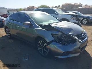 2016 Nissan Altima 2.5 SR with VIN 1N4AL3AP1GN381952, listed as a IAAI auction lot 41770802 with 126,682 mi miles. Bid and sale history available at carsss.com. Image 1.