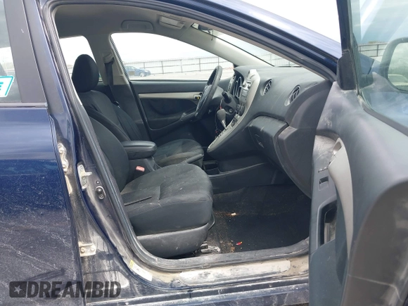 2010 Toyota Matrix z VIN 2T1KU4EE2AC491753, wystawiony jako IAAI lot #42179480 z przebiegiem 282 014 mil mil oraz . Historia ofert i sprzedaży dostępna na DreamBid. Obrazek 5.