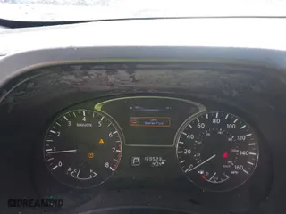 2014 Nissan Pathfinder SV with VIN 5N1AR2MN5EC733089, listed as a IAAI auction lot 42017470 with 159,523 mi miles. Bid and sale history available at carsss.com. Image 7.