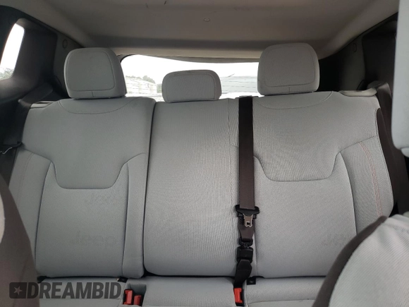 2016 Jeep Renegade Latitude with VIN ZACCJABW2GPC48952, listed as a Copart auction lot 72748224 with 68,722 mi miles and Salvage Title. Bid and sale history available at DreamBid. Image 10.