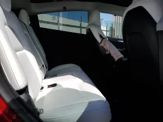 2024 Tesla Model Y Long Range с VIN 7SAYGDEE9RF125137, выставлен на аукционе Copart как лот 56301845 с пробегом 10 024 миль миль и Списание • Salvage title. История ставок и продаж доступна на DreamBid. Изображение 10.