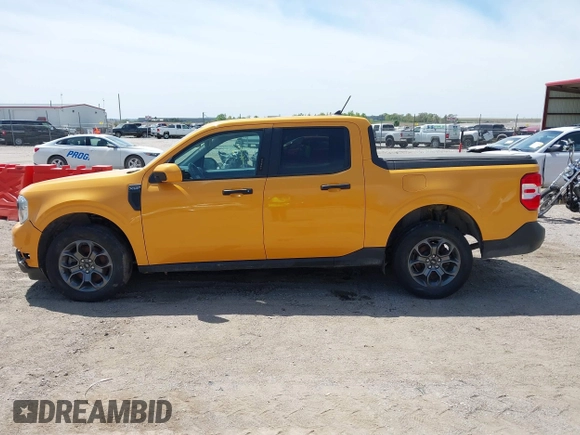 2022 Ford Maverick XL with VIN 3FTTW8F90NRA89835, listed as a IAAI auction lot 42211809 with 38,568 mi miles and . Bid and sale history available at DreamBid. Image 14.