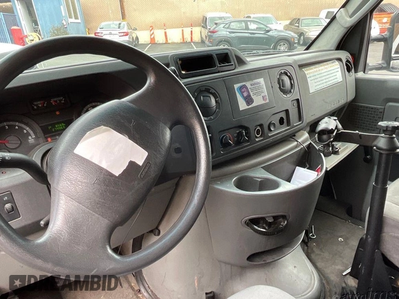 2010 Ford Econoline Cargo Commercial with VIN 1FTNE1EW7ADA90767, listed as a IAAI auction lot 42229658 with 274,963 mi miles and . Bid and sale history available at carsss.com. Image 1.