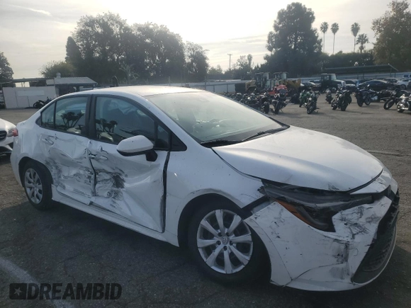 2020 Toyota Corolla LE with VIN 5YFEPRAE6LP023101, listed as a Copart auction lot 80712564 with 151,795 mi miles and Salvage Title. Bid and sale history available at carsss.com. Image 4.