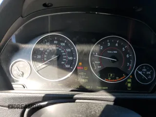 2013 BMW 3 Series 328i xDrive with VIN WBA3B5G53DNS00592, listed as a Copart auction lot 41590265 with 125,524 mi miles and Salvage Title. Bid and sale history available at carsss.com. Image 9.
