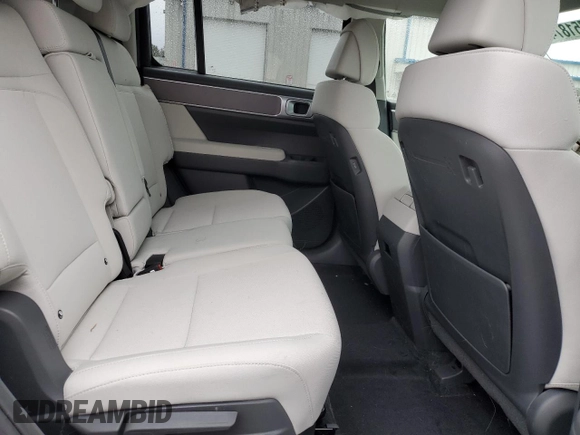 2024 Hyundai Santa Fe SE with VIN 5NMP1DGL4RH012202, listed as a Copart auction lot 81751874 with 5,940 mi miles and Salvage title. Bid and sale history available at DreamBid. Image 11.