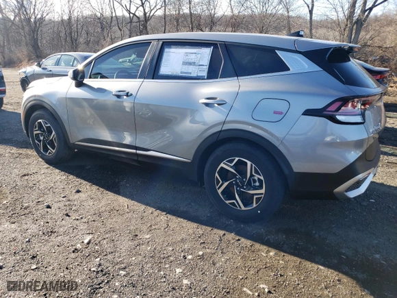 2025 Kia Sportage LX with VIN KNDPU3DF1S7341226, listed as a Copart auction lot 43531105 with 0 mi miles and Salvage Title. Bid and sale history available at carsss.com. Image 2.