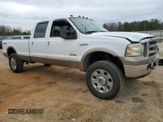 2005 Ford F-350 XL с VIN 1FTWW31P05ED19270, выставлен на аукционе Copart как лот 45970835 с пробегом 195 546 миль миль и Списание • Salvage title. История ставок и продаж доступна на DreamBid. Изображение 4.