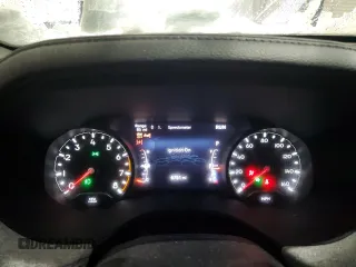 2022 Jeep Compass Latitude with VIN 3C4NJDBB0NT208091, listed as a Copart auction lot 43865705 with 6,761 mi miles and Salvage Title. Bid and sale history available at DreamBid. Image 9.