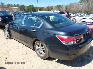 2012 Honda Accord SE z VIN 1HGCP2F64CA163282, wystawiony jako IAAI lot #41777461 z przebiegiem 111 975 mil mil oraz . Historia ofert i sprzedaży dostępna na DreamBid. Obrazek 3.