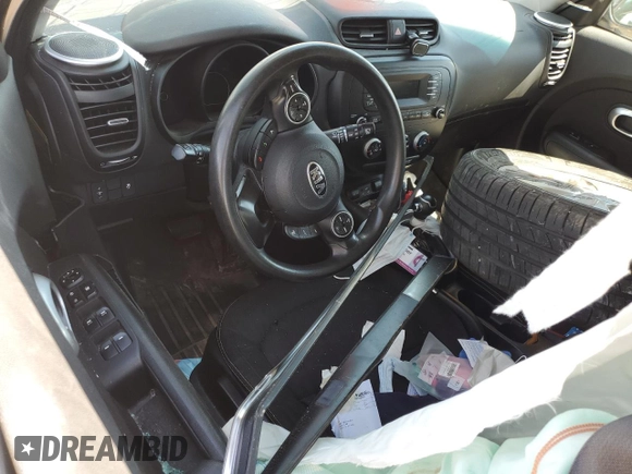 2015 Kia Soul + with VIN KNDJP3A57F7192352, listed as a Copart auction lot 55882415 with Not Provided miles and Non Repairable. Bid and sale history available at DreamBid. Image 8.